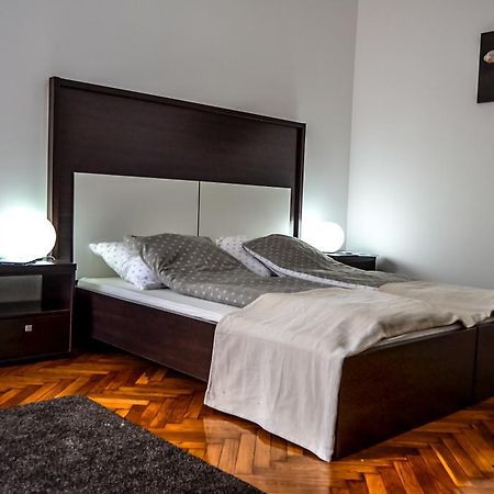 Modena Apartments Novi Sad Room photo